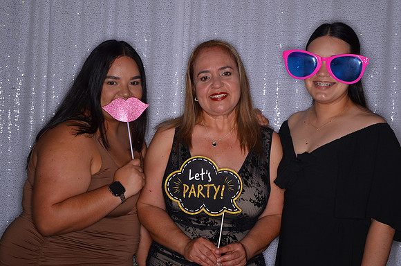 Viva_Studio_Alyssa_Celebration_0116