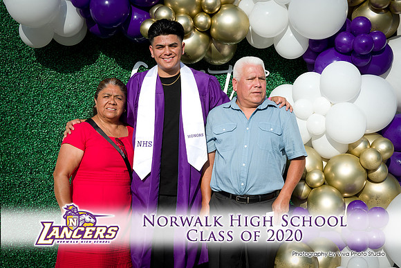 Viva_Studio_NHS_2020_Grad-020