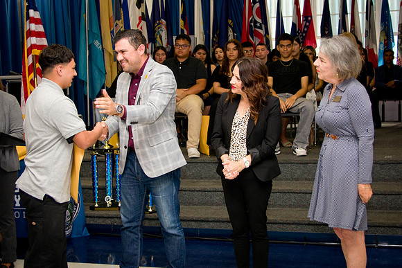 Viva_Studio_SEA_SeniorAwards_2025_033