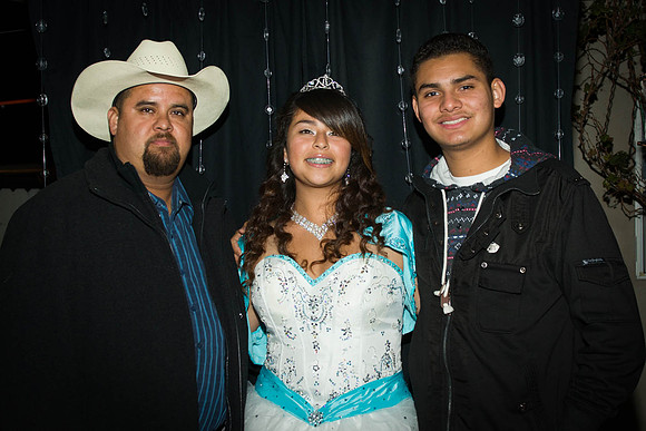 www.VivaPhotoStudio.com