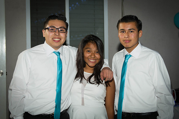 www.VivaPhotoStudio.com