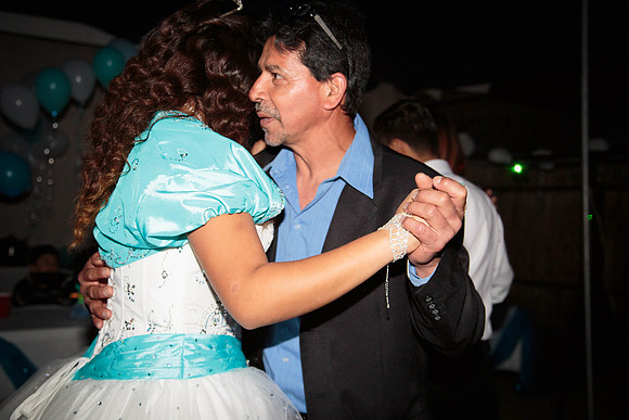 www.VivaPhotoStudio.com
