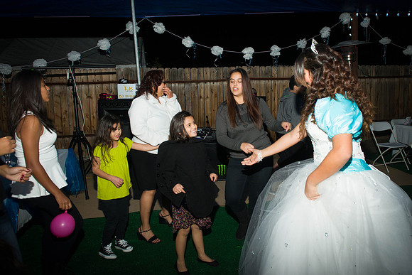 www.VivaPhotoStudio.com