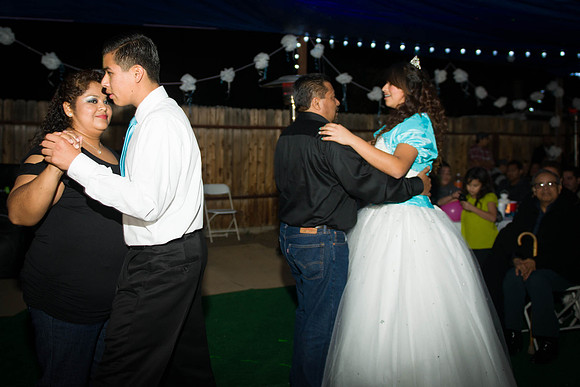 www.VivaPhotoStudio.com