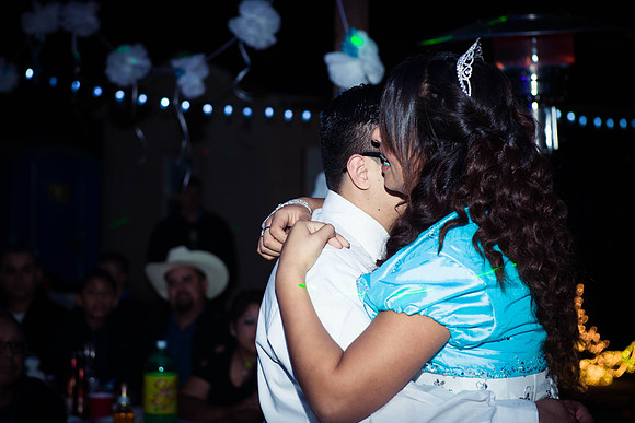 www.VivaPhotoStudio.com