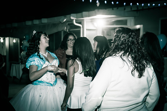 www.VivaPhotoStudio.com