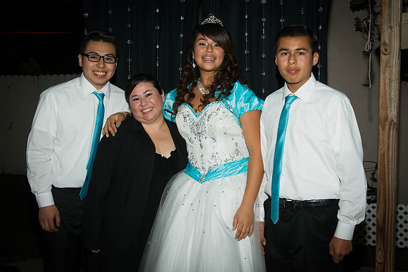 www.VivaPhotoStudio.com