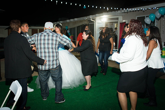 www.VivaPhotoStudio.com