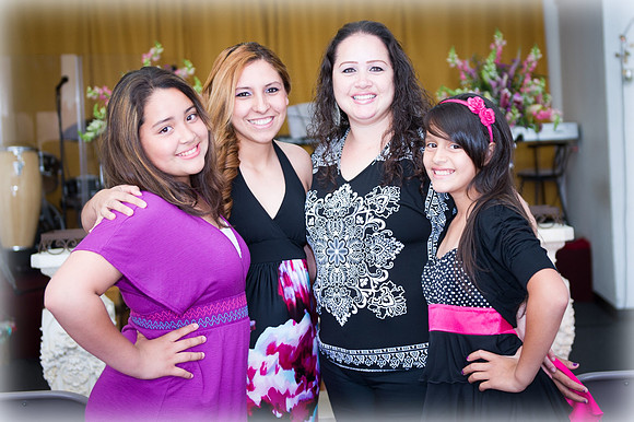 www.VivaPhotoStudio.com