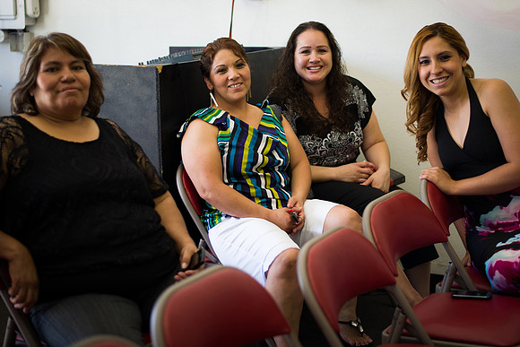 www.VivaPhotoStudio.com