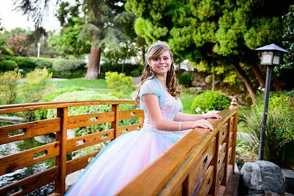 www.VivaPhotoStudio.com