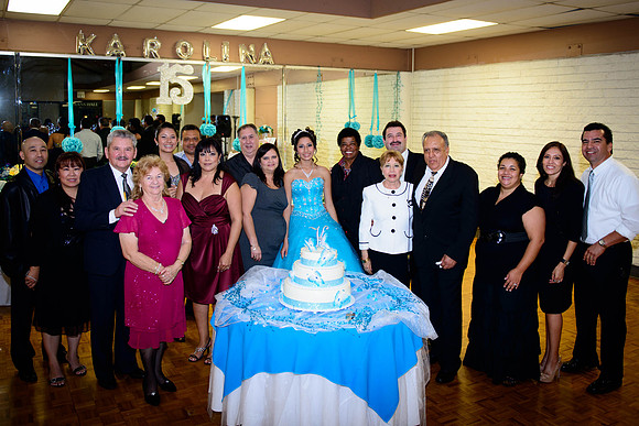 www.VivaPhotoStudio.com