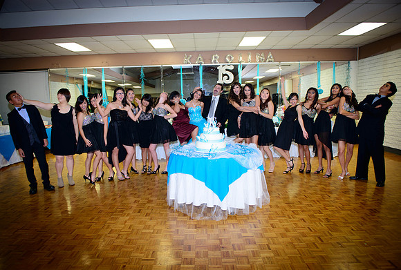www.VivaPhotoStudio.com