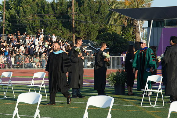 Viva Studio - NHS_Grad2026-015