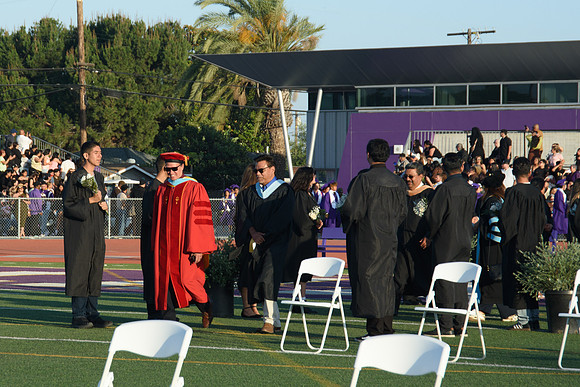 Viva Studio - NHS_Grad2026-022
