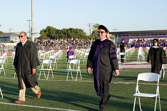 Viva Studio - NHS_Grad2026-033