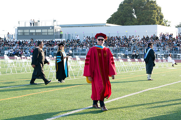 Viva Studio - NHS_Grad2026-042