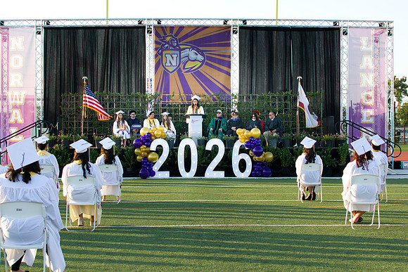 Viva Studio - NHS_Grad2026-069