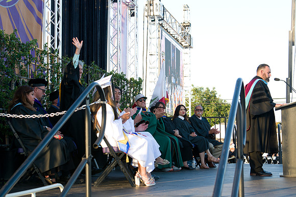 Viva Studio - NHS_Grad2026-076