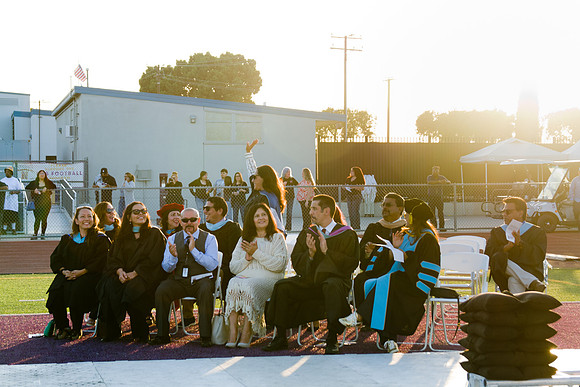 Viva Studio - NHS_Grad2026-091