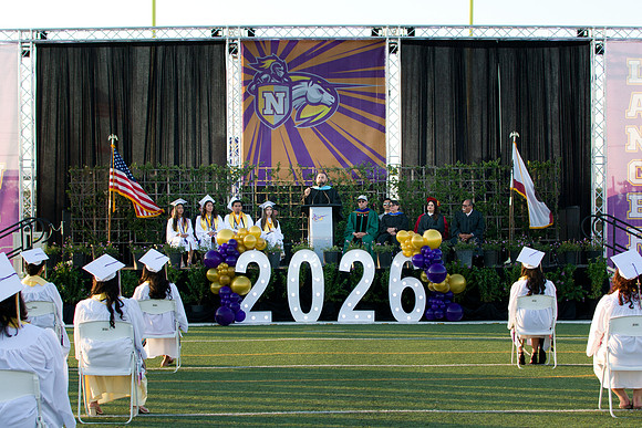Viva Studio - NHS_Grad2026-094