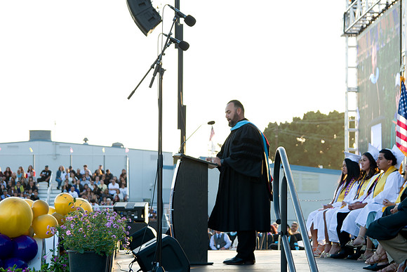Viva Studio - NHS_Grad2026-095