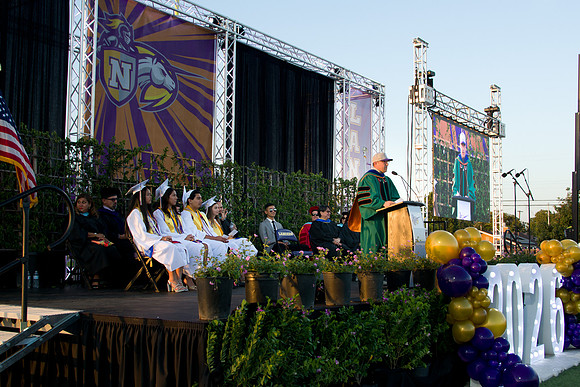 Viva Studio - NHS_Grad2026-103