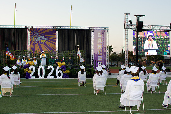 Viva Studio - NHS_Grad2026-110