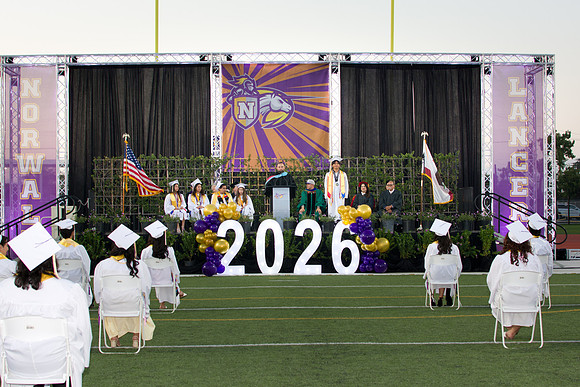 Viva Studio - NHS_Grad2026-117