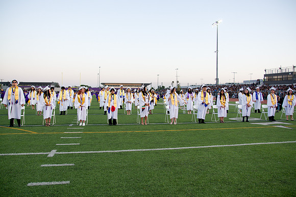 Viva Studio - NHS_Grad2026-123