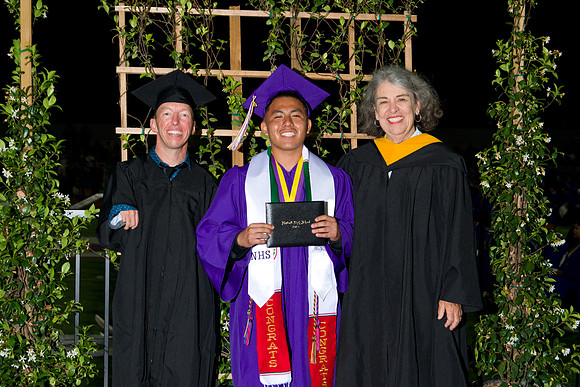 Viva Studio - NHS_Grad2026-145