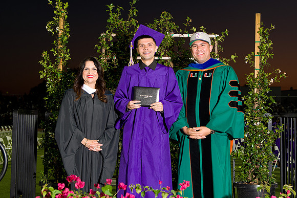 Viva Studio - NHS_Grad2026-150