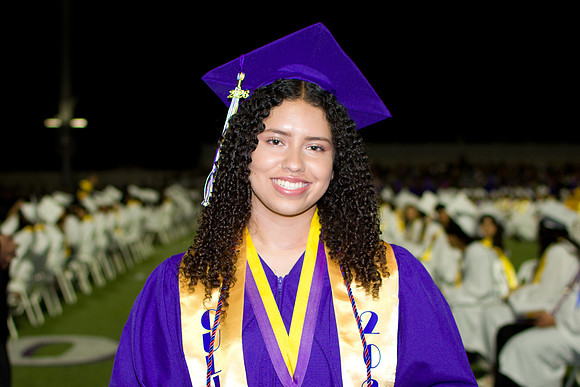 Viva Studio - NHS_Grad2026-155