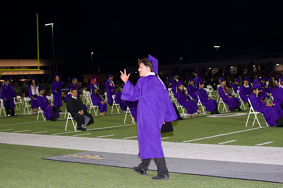 Viva Studio - NHS_Grad2026-159