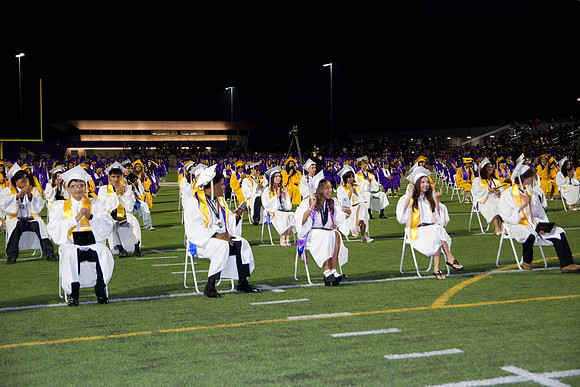 Viva Studio - NHS_Grad2026-174