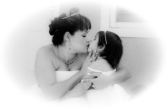 www.VivaPhotoStudio.com