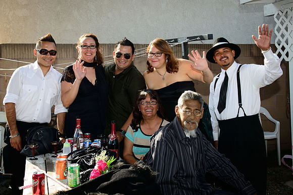 www.VivaPhotoStudio.com