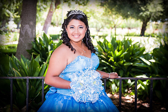 www.VivaPhotoStudio.com