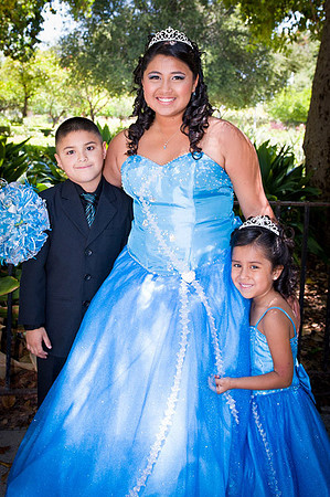 www.VivaPhotoStudio.com