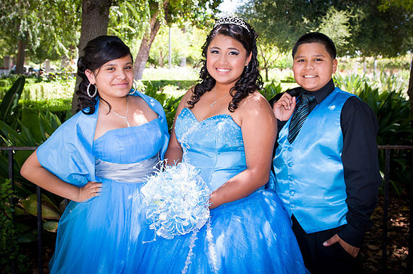 www.VivaPhotoStudio.com