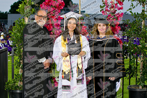 942229_SHS_8875
