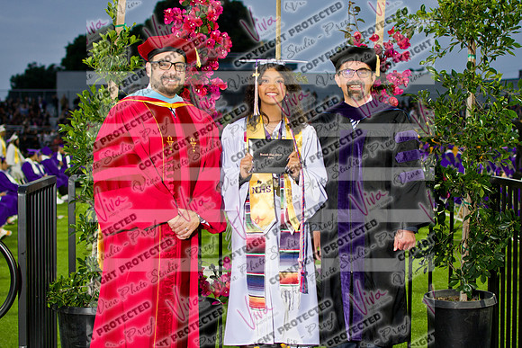 942297_SHS_8955