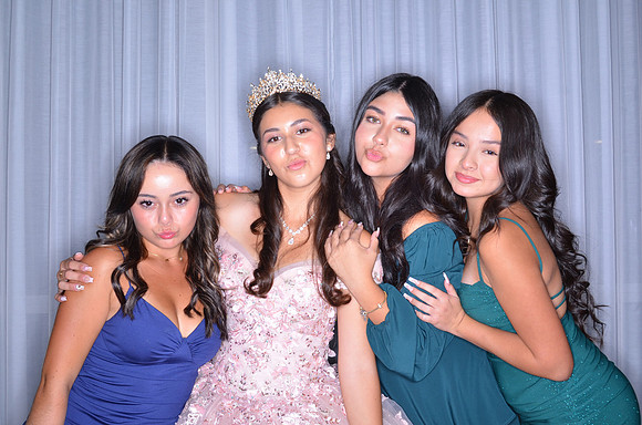 JaeleenXV_VivaPhotoStudio_0040