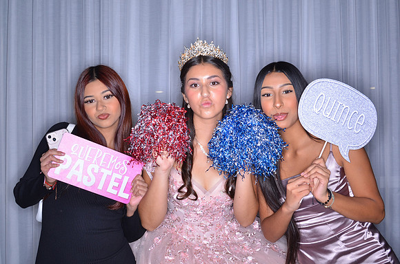 JaeleenXV_VivaPhotoStudio_0090