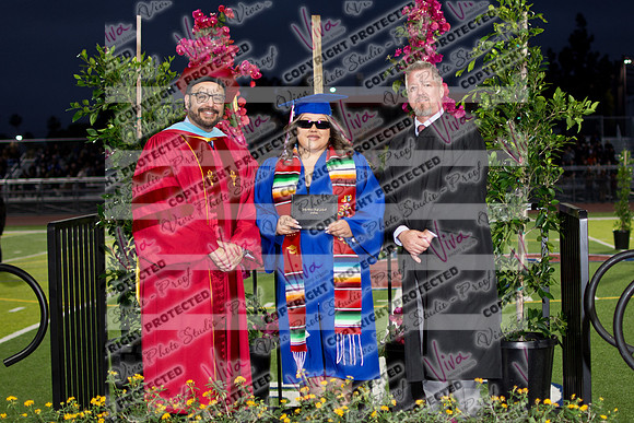946207_SHS_8815