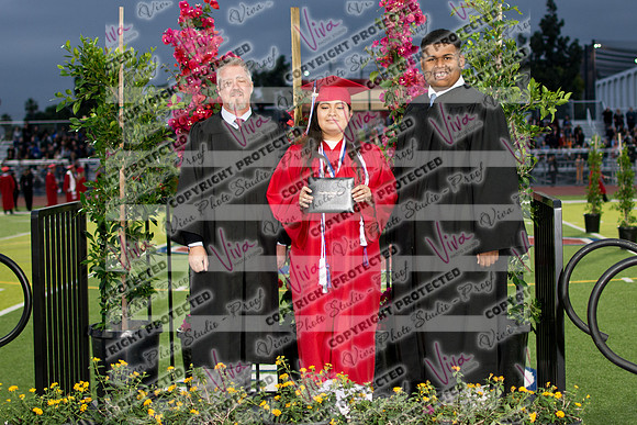 946795_SHS_8647