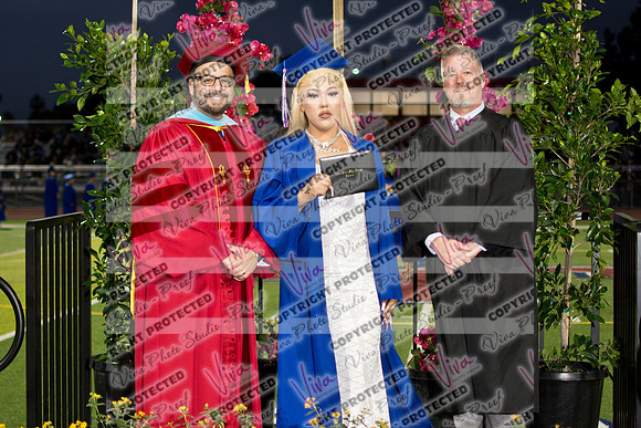 944489_SHS_8797