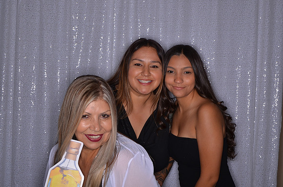 Viva_Studio_Alyssa_Celebration_0059