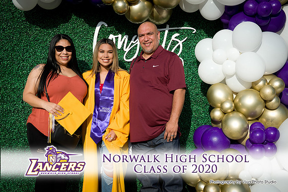 Viva_Studio_NHS_2020_Grad-031