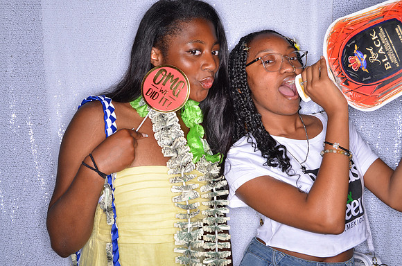 Viva_Studio_LindseyGRAD_6-14-2024_0046